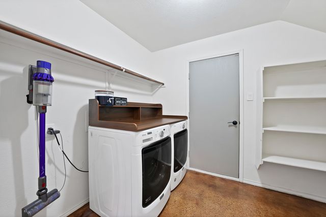 1015 Crow Court, Dallas, TX 75051