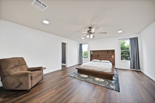 1015 Crow Court, Dallas, TX 75051