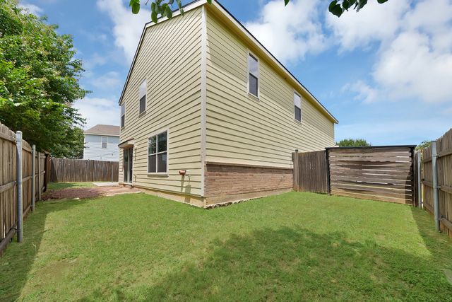 1015 Crow Court, Dallas, TX 75051