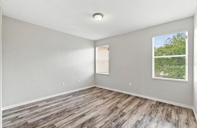 9904 VENETIAN RIVER WAY, Tampa, FL 33619