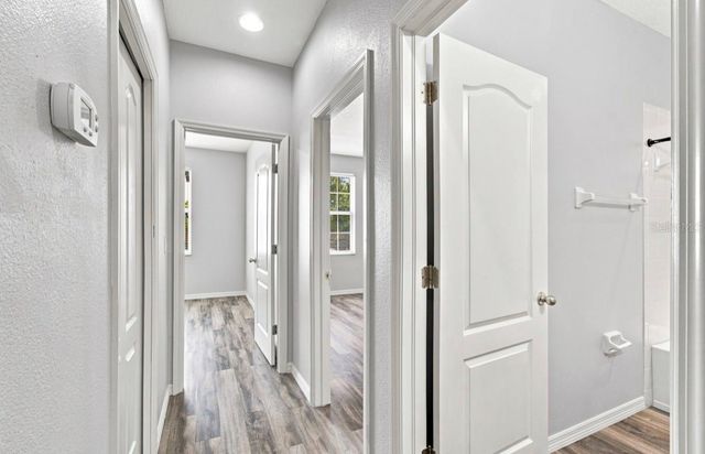 9904 VENETIAN RIVER WAY, Tampa, FL 33619