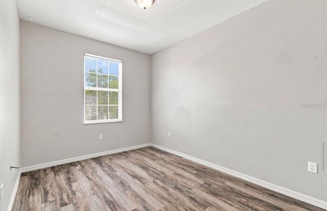 9904 VENETIAN RIVER WAY, Tampa, FL 33619