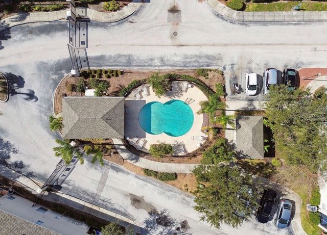9904 VENETIAN RIVER WAY, Tampa, FL 33619