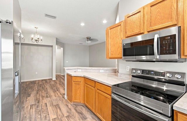 9904 VENETIAN RIVER WAY, Tampa, FL 33619
