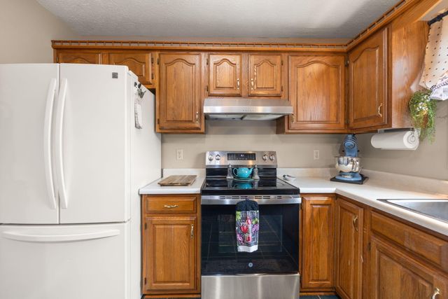 212 Bay Meadows Drive, Richmond, KY 40475