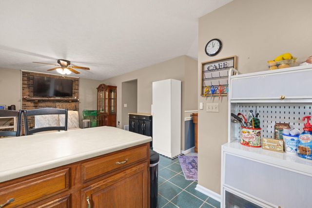 212 Bay Meadows Drive, Richmond, KY 40475