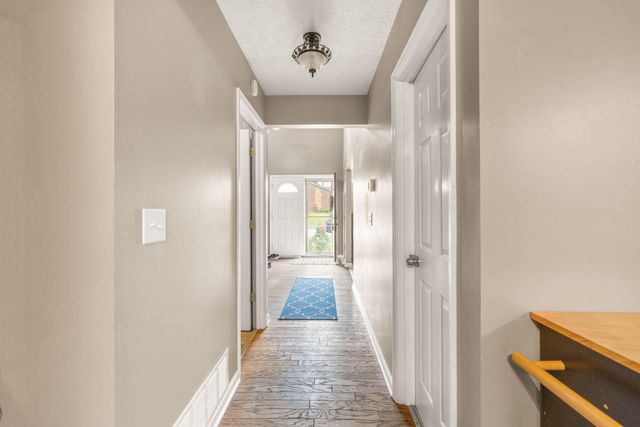 212 Bay Meadows Drive, Richmond, KY 40475