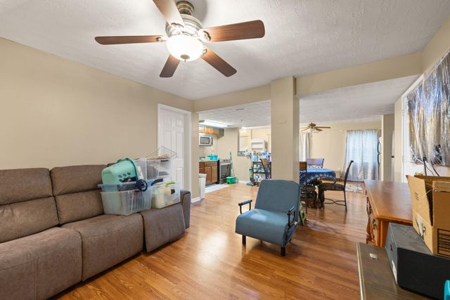212 Bay Meadows Drive, Richmond, KY 40475