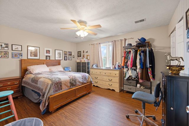 212 Bay Meadows Drive, Richmond, KY 40475