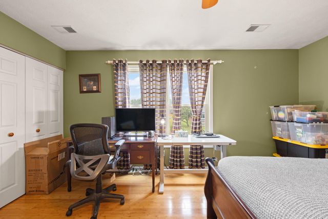 212 Bay Meadows Drive, Richmond, KY 40475
