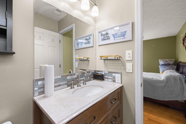 212 Bay Meadows Drive, Richmond, KY 40475