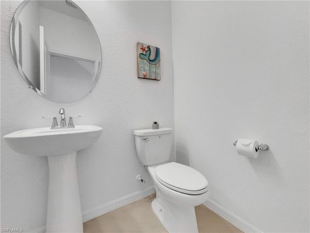 3319 Menores WAY, Fort Myers, FL 33905