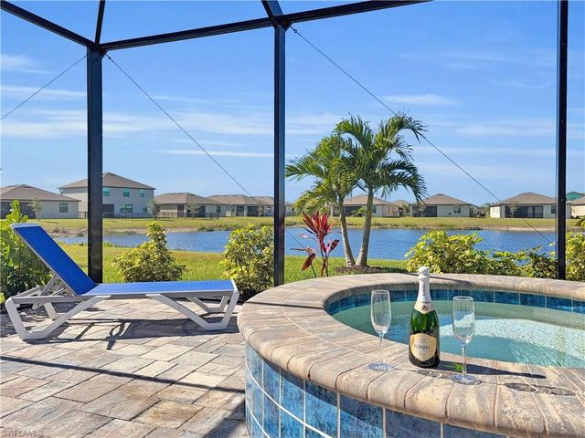 3319 Menores WAY, Fort Myers, FL 33905