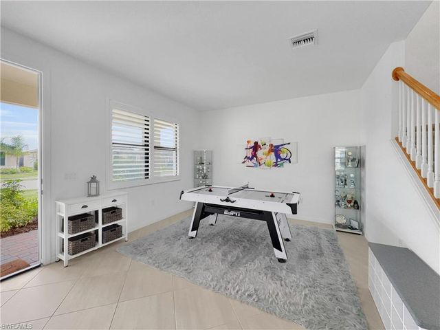 3319 Menores WAY, Fort Myers, FL 33905