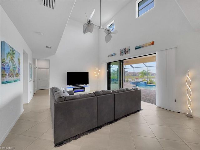 3319 Menores WAY, Fort Myers, FL 33905