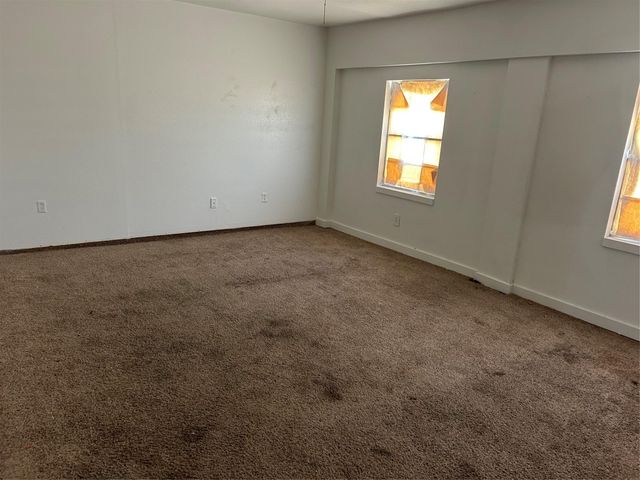 510 S Blackwell Street, La Porte, TX 77571