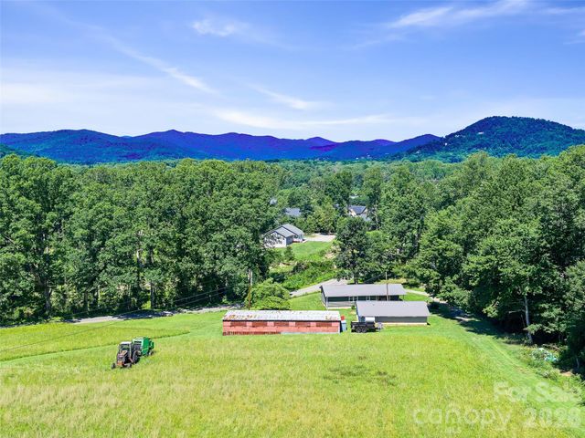 1115, 1125, 1127 Glenn Bridge Road SE, Arden, NC 28704