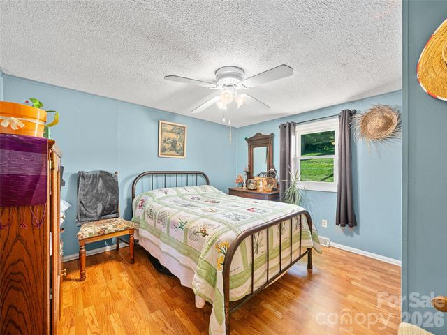 1115, 1125, 1127 Glenn Bridge Road SE, Arden, NC 28704