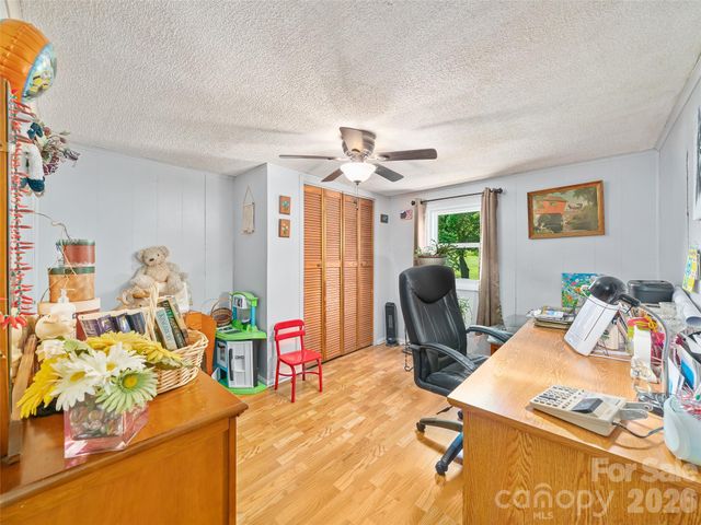 1115, 1125, 1127 Glenn Bridge Road SE, Arden, NC 28704
