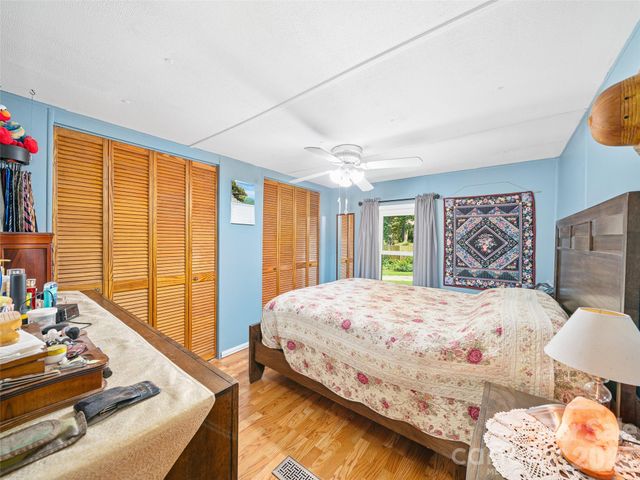 1115, 1125, 1127 Glenn Bridge Road SE, Arden, NC 28704