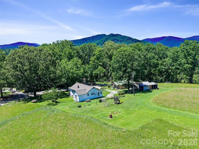 1115, 1125, 1127 Glenn Bridge Road SE, Arden, NC 28704