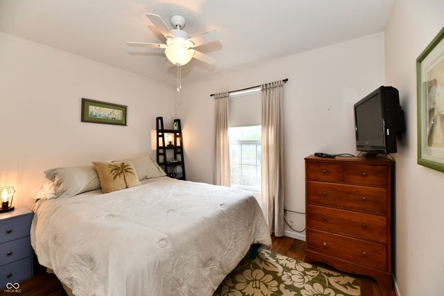 1621 Blue Grass Parkway, Greenwood, IN 46143