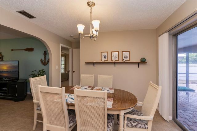 543 MAYVIEW AVENUE NW, Port Charlotte, FL 33952