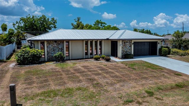 543 MAYVIEW AVENUE NW, Port Charlotte, FL 33952