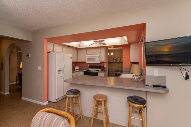 543 MAYVIEW AVENUE NW, Port Charlotte, FL 33952