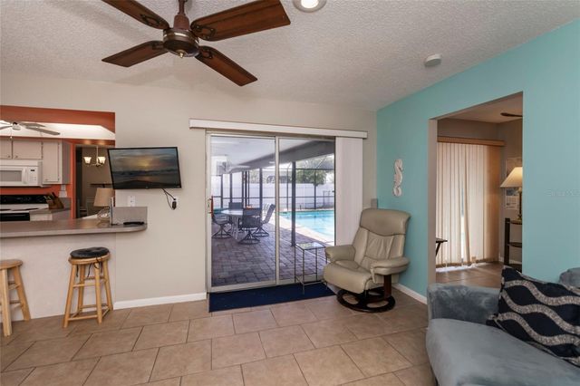 543 MAYVIEW AVENUE NW, Port Charlotte, FL 33952