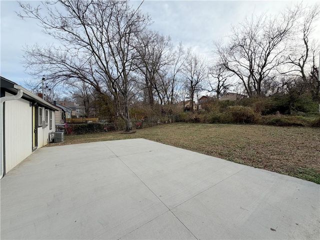 3401 E 58th Terrace, Kansas City, MO 64130