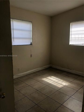 640 SW 7th St, Homestead, FL 33030