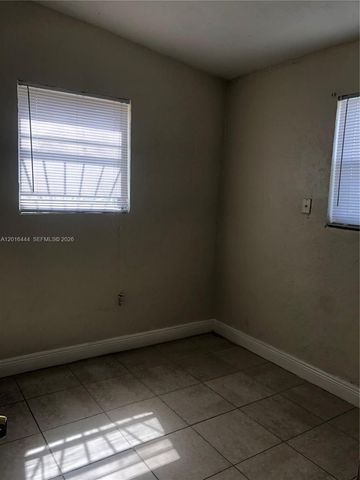 640 SW 7th St, Homestead, FL 33030