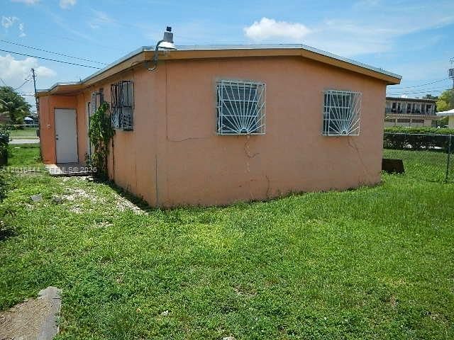 640 SW 7th St, Homestead, FL 33030