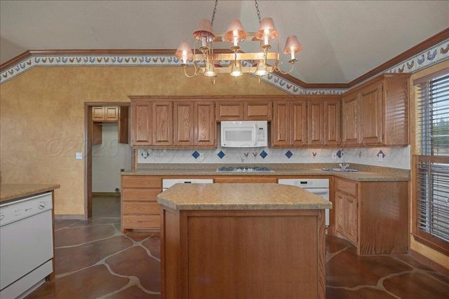 438 ROBERTS Drive, Amarillo, TX 79118