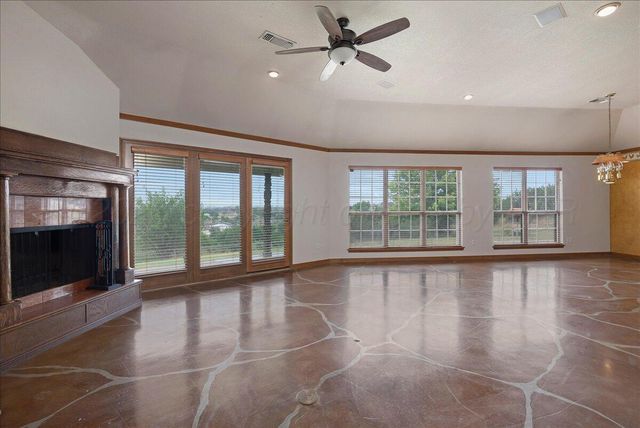 438 ROBERTS Drive, Amarillo, TX 79118