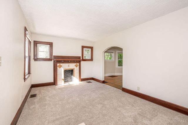 2606 Kipling Avenue, Cincinnati, OH 45239