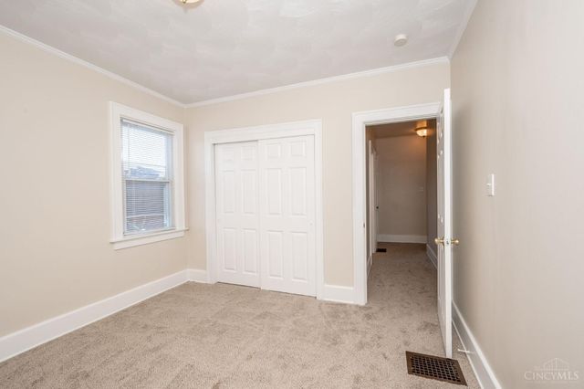 2606 Kipling Avenue, Cincinnati, OH 45239