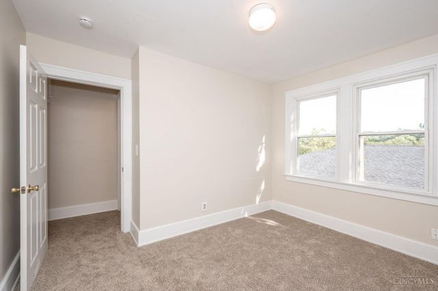 2606 Kipling Avenue, Cincinnati, OH 45239