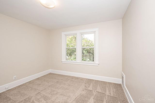 2606 Kipling Avenue, Cincinnati, OH 45239