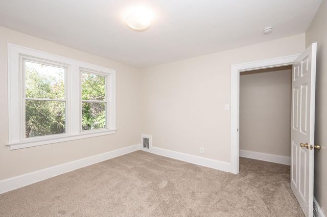 2606 Kipling Avenue, Cincinnati, OH 45239