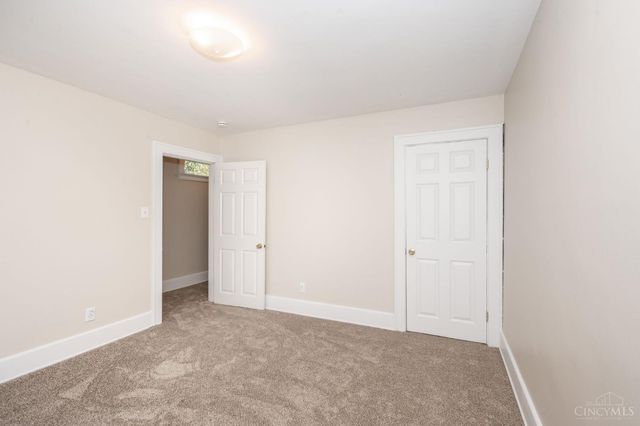 2606 Kipling Avenue, Cincinnati, OH 45239