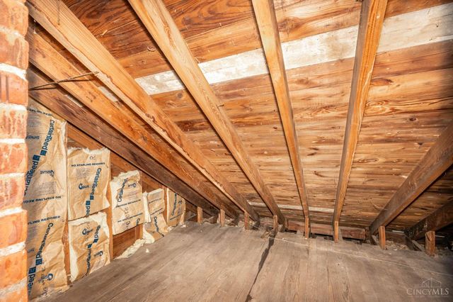 2606 Kipling Avenue, Cincinnati, OH 45239