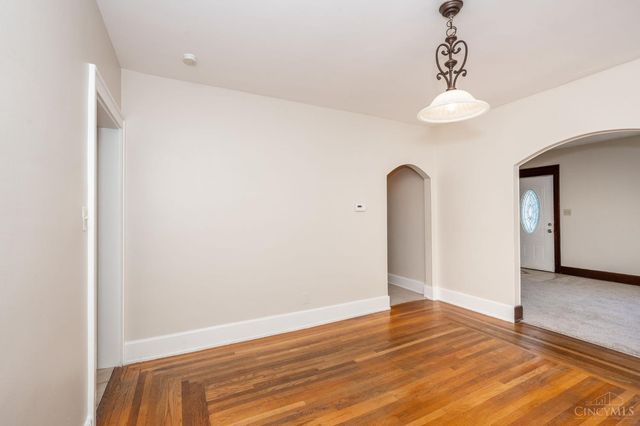 2606 Kipling Avenue, Cincinnati, OH 45239