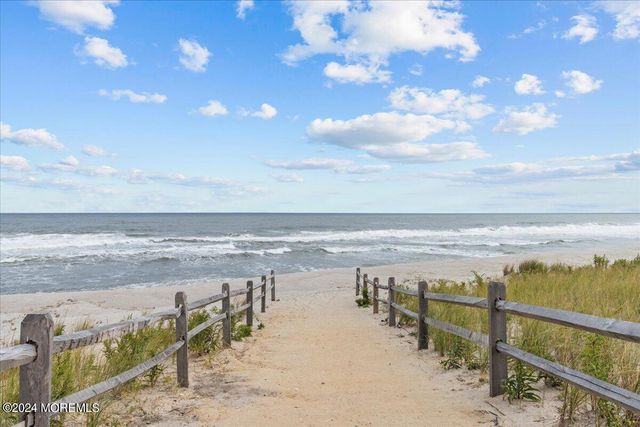 14 Elder Street 152, Mantoloking, NJ 08738
