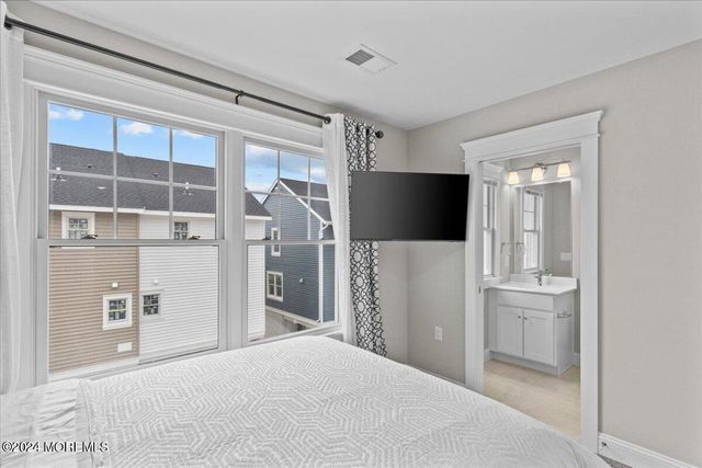 14 Elder Street 152, Mantoloking, NJ 08738