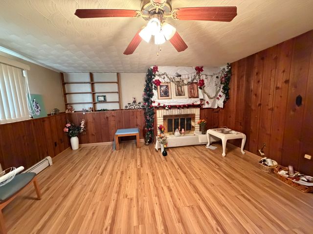 701 Terry Drive, Joliet, IL 60435