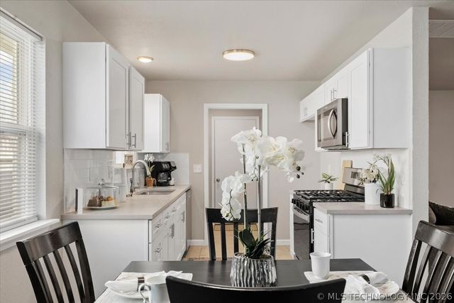 2527 S 110th East Avenue, Tulsa, OK 74129