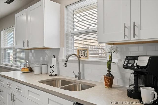 2527 S 110th East Avenue, Tulsa, OK 74129