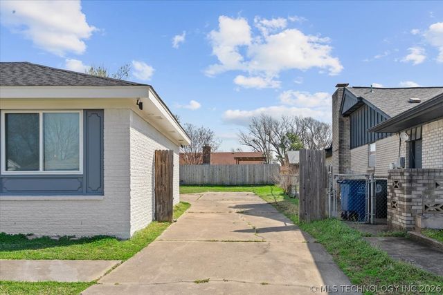 2527 S 110th East Avenue, Tulsa, OK 74129